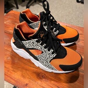 Nike Air Huarache Run Safari 6Y women’s 8